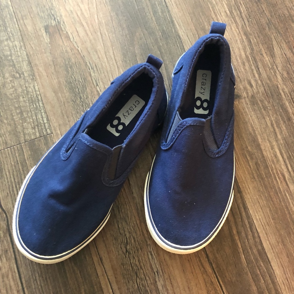 Boys  slip on